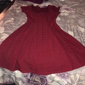 Cap sleeve maroon dress